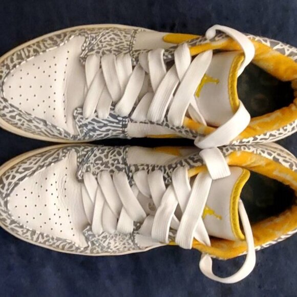 Nike Air Jordan 1 Low West Side Gray - Picture 2 of 4